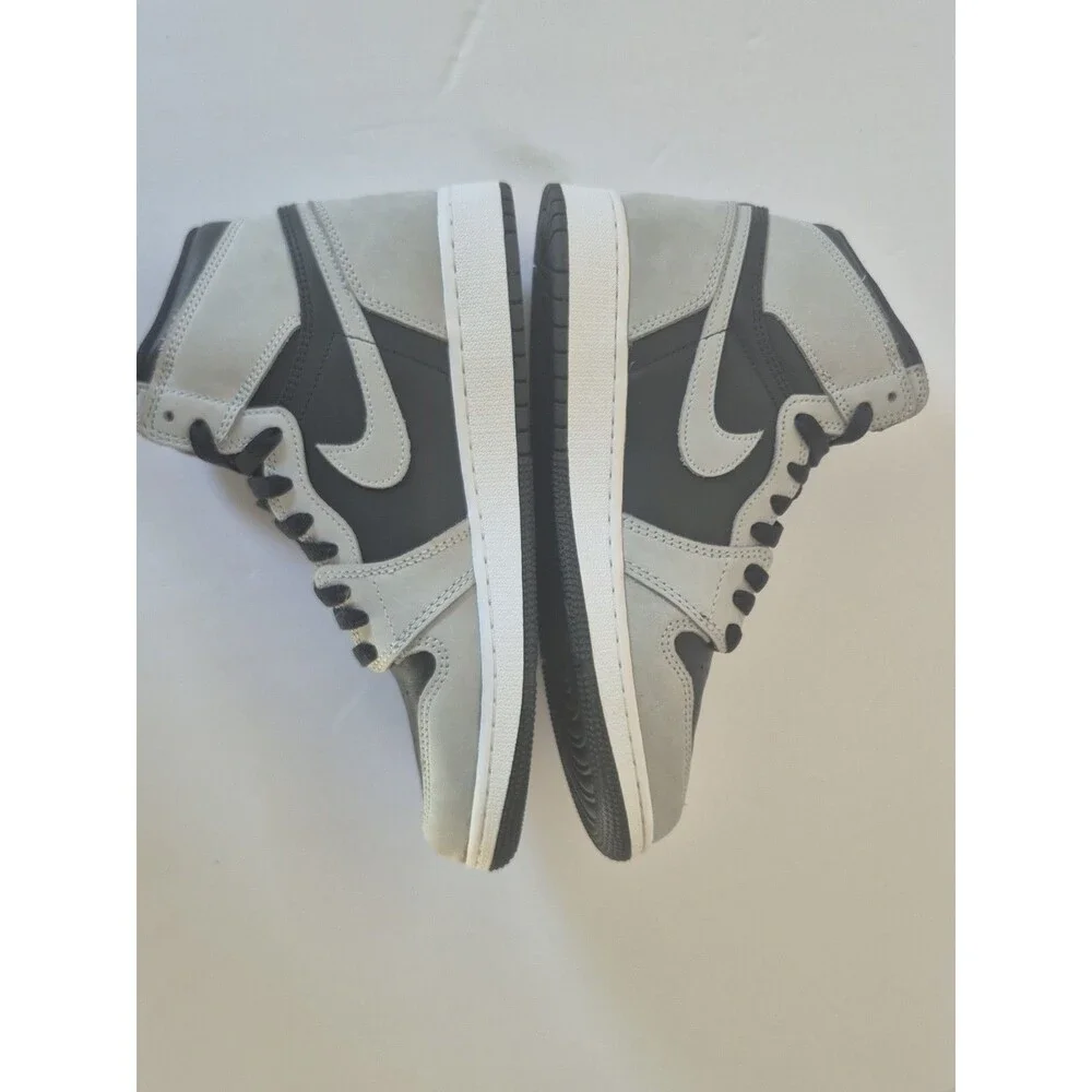 Size 7Y- Jordan 1 Retro OG GS High 575441-035